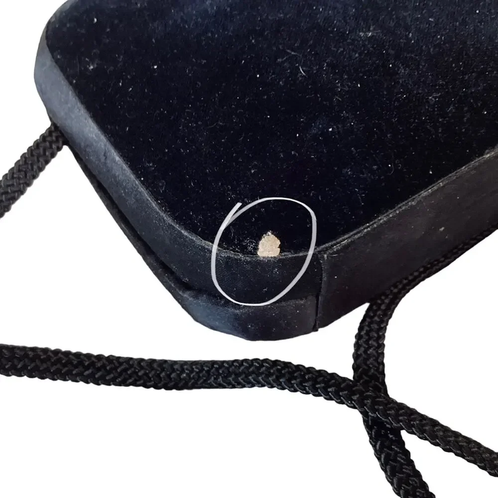 Other small unbranded